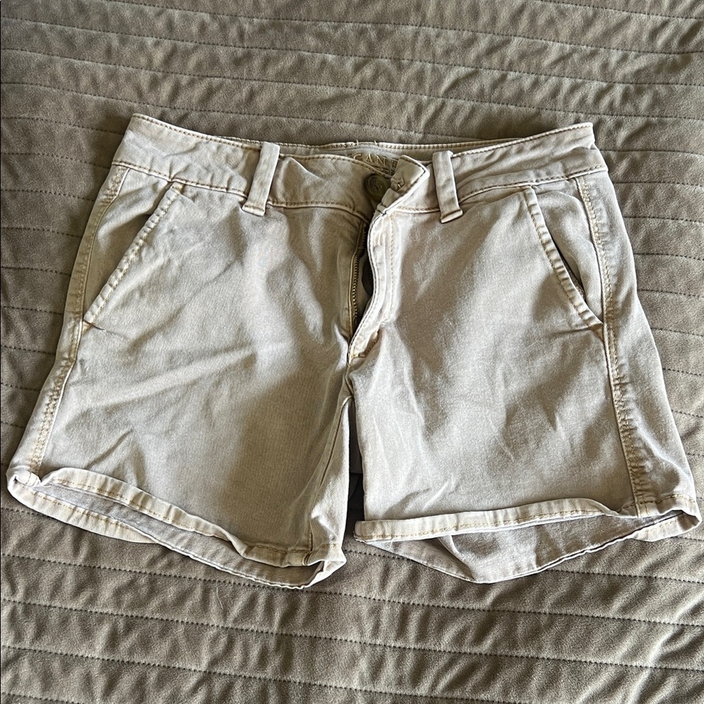 American Eagle Outfitters Cream Women's Shorts